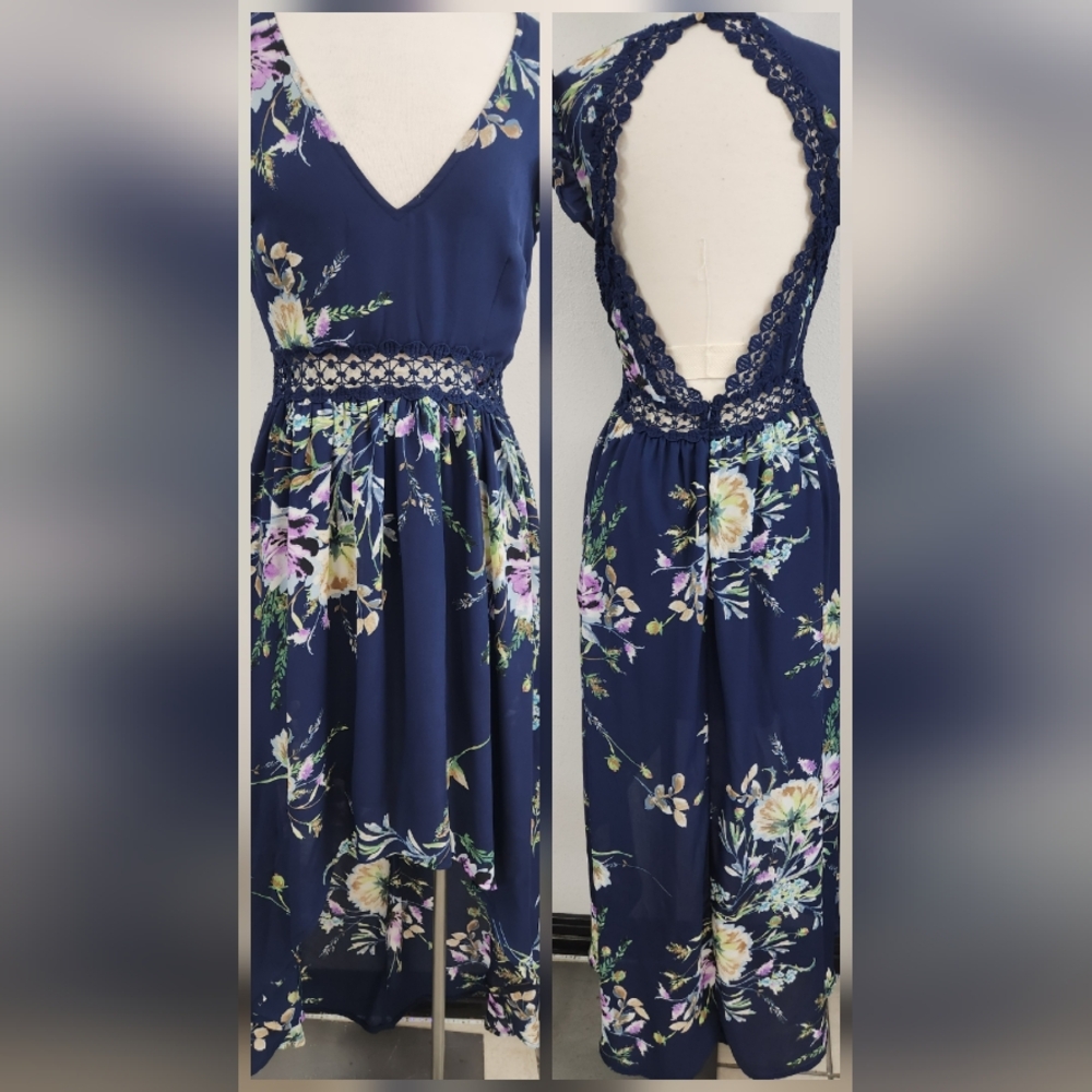 She + Sky Dress Blue W/floral Print Hi Low Womens M Open Back Lace Garden Party